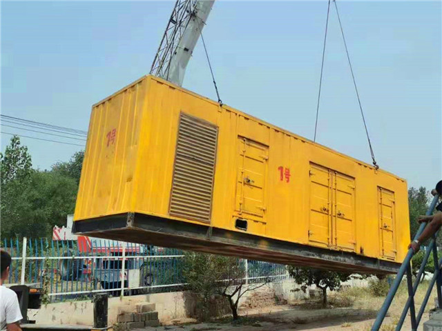 礼县300KW柴油发电机组油耗是多少？