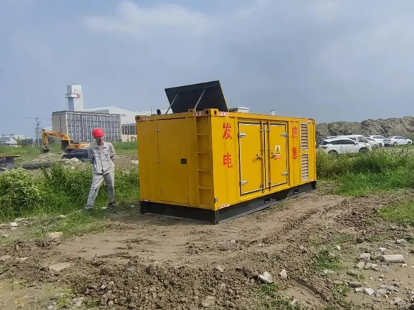 礼县200KW柴油发电机机组每小时的油耗量受哪些因素影响？