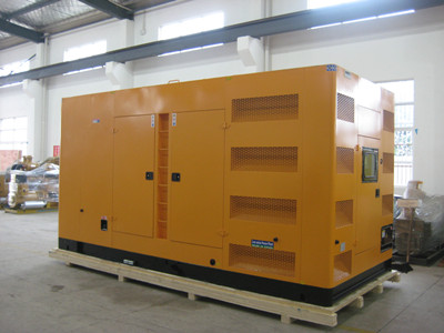 礼县不同类型的发电机组在冬季保养时的注意事项有何差异？